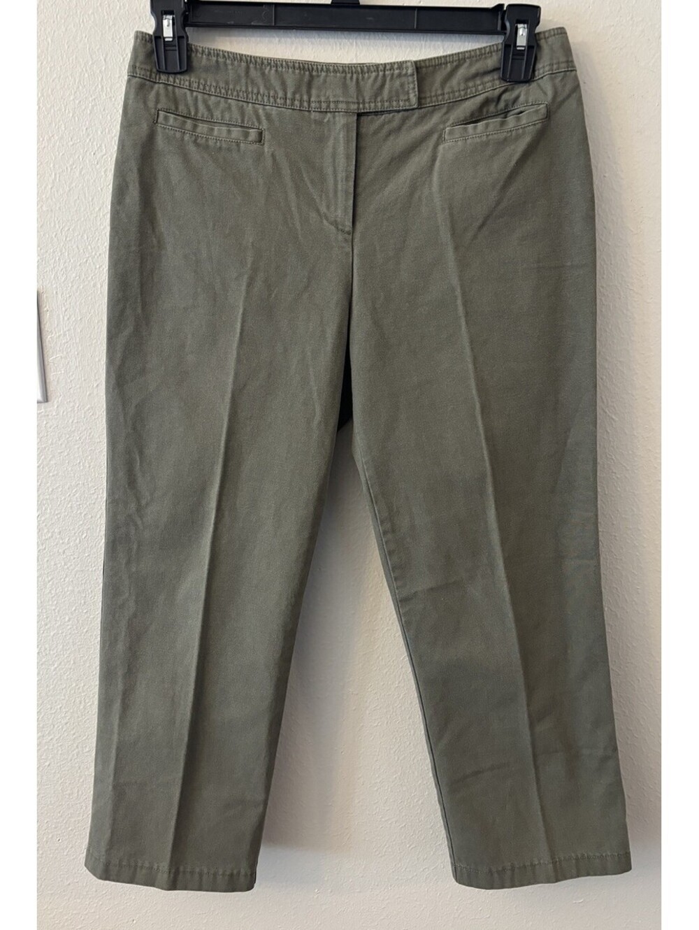 Cropped Olive Green Cropped Low Rise Trouser Pants Women’s Size 10